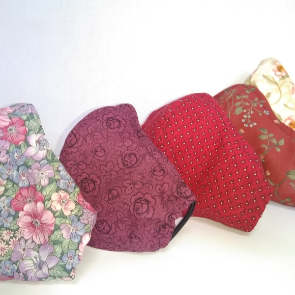 Facial cover - Picture 1 of 8